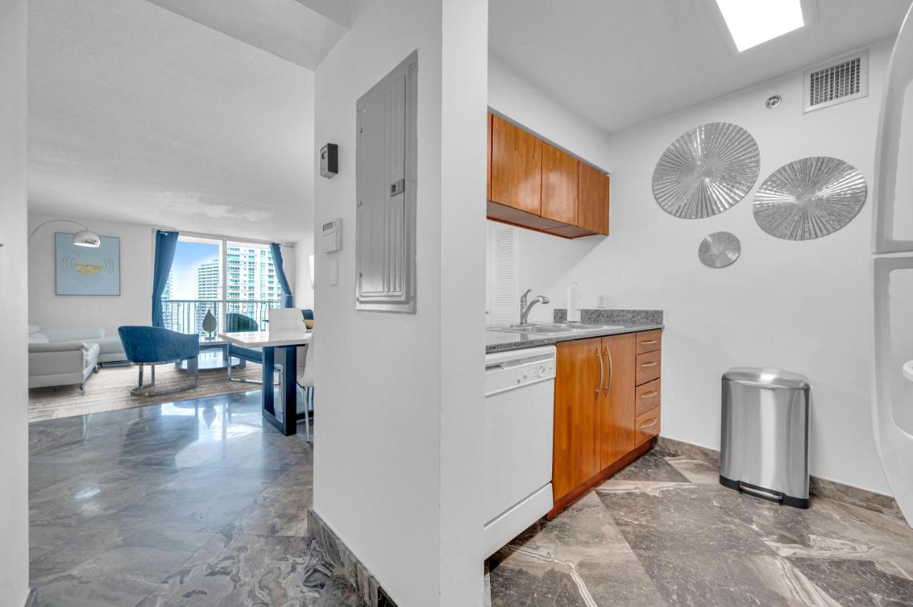 Luxury 2 Bedrooms Brickell Bay Hébergement de vacances